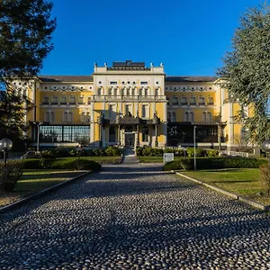 hotellátogatás