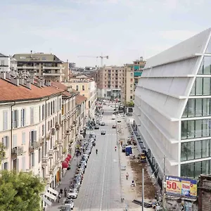 Apartment Lovely In The Heart Of Milan
