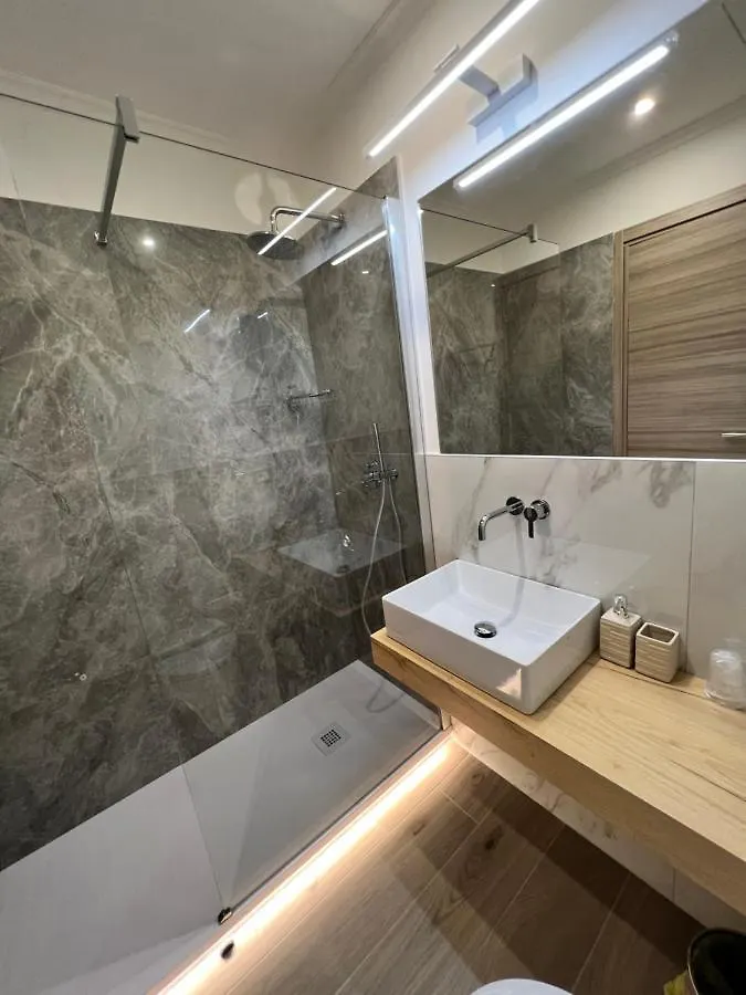 Hotel Le Petit Rome