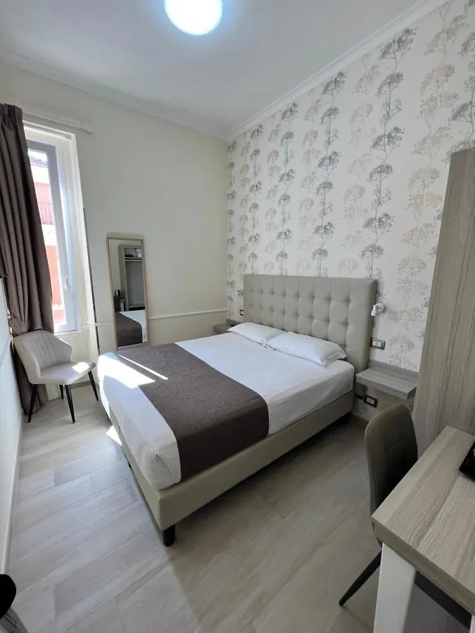 Hotel Le Petit Rome 3*,