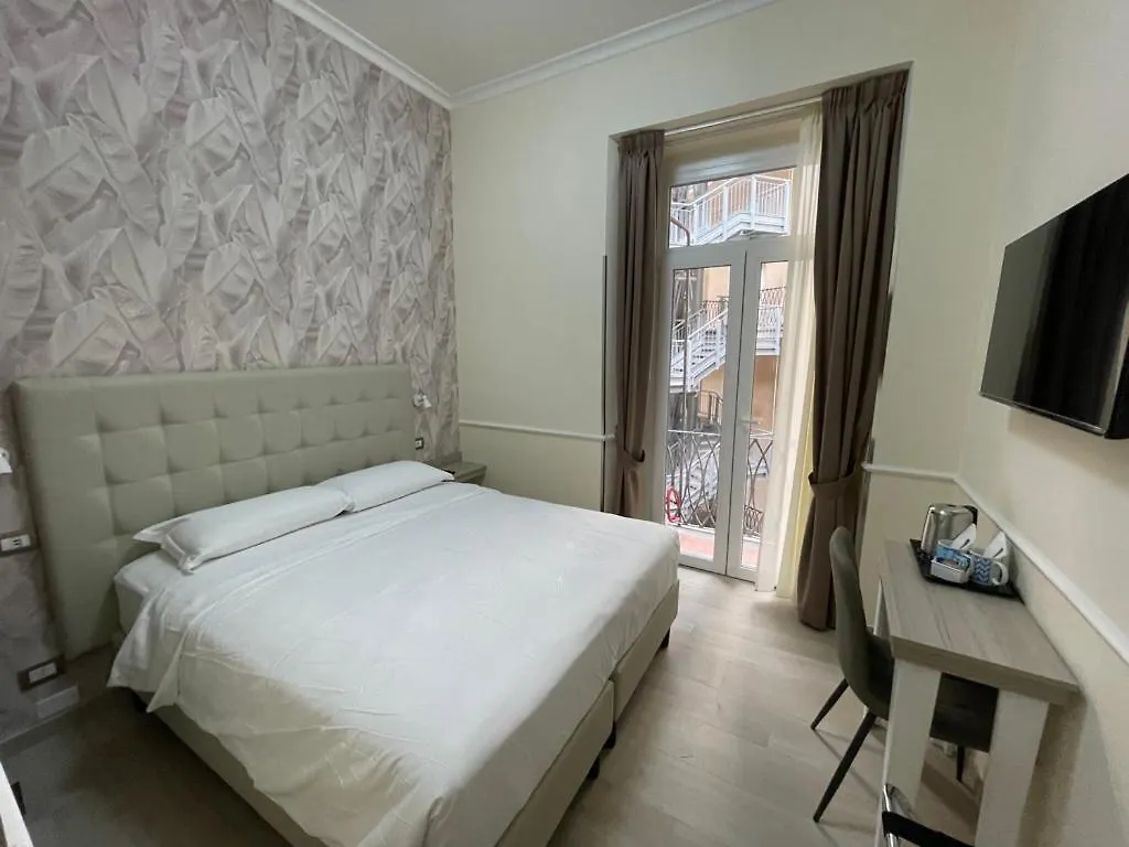 Hotel Le Petit Rome Italy