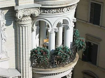 Hotel Le Petit Rome