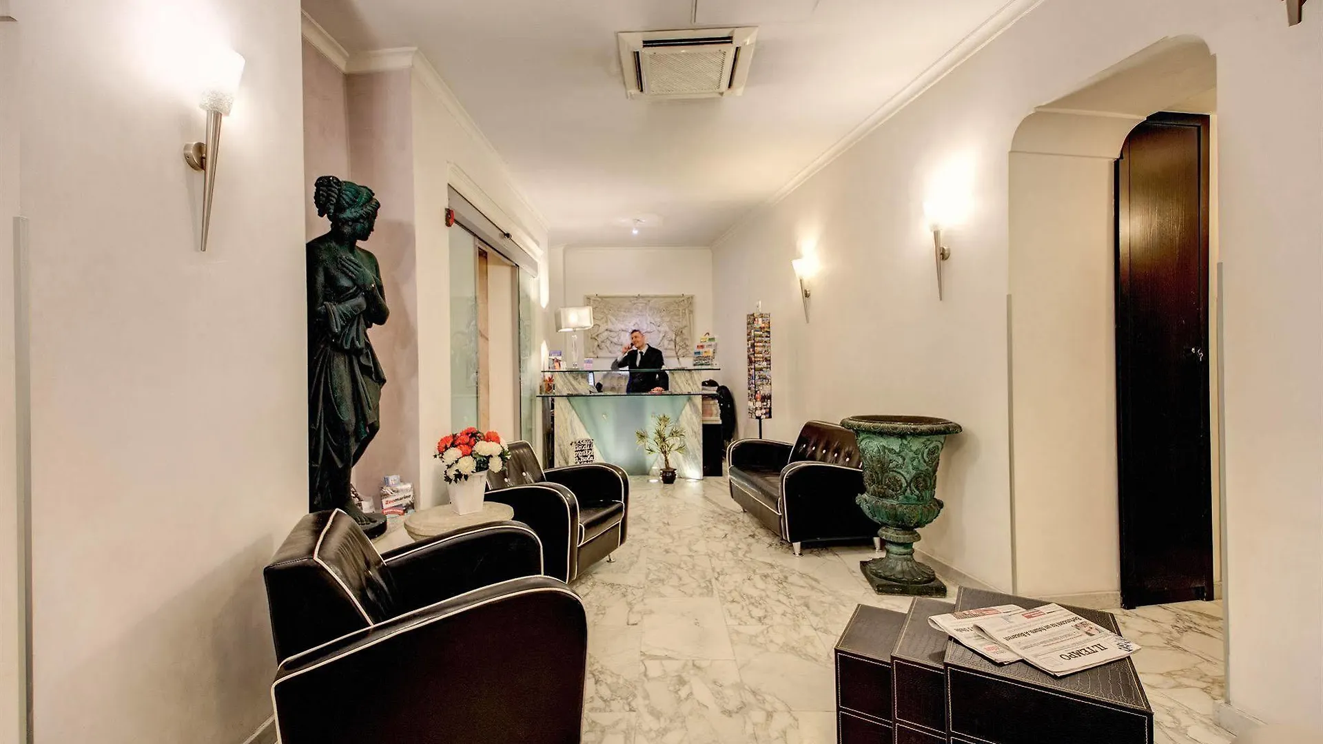 Hotel Le Petit Rome Italy