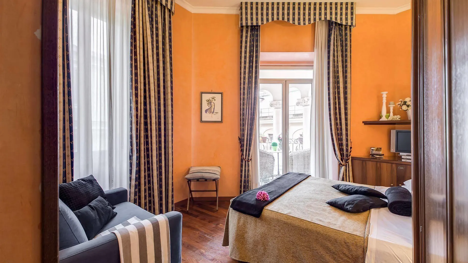 Hotel Le Petit Rome