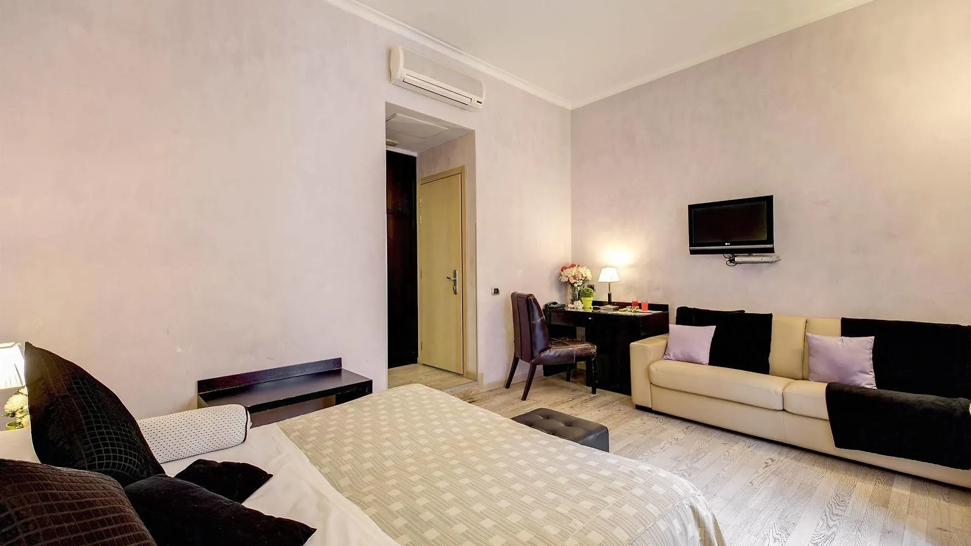 Hotel Le Petit Rome