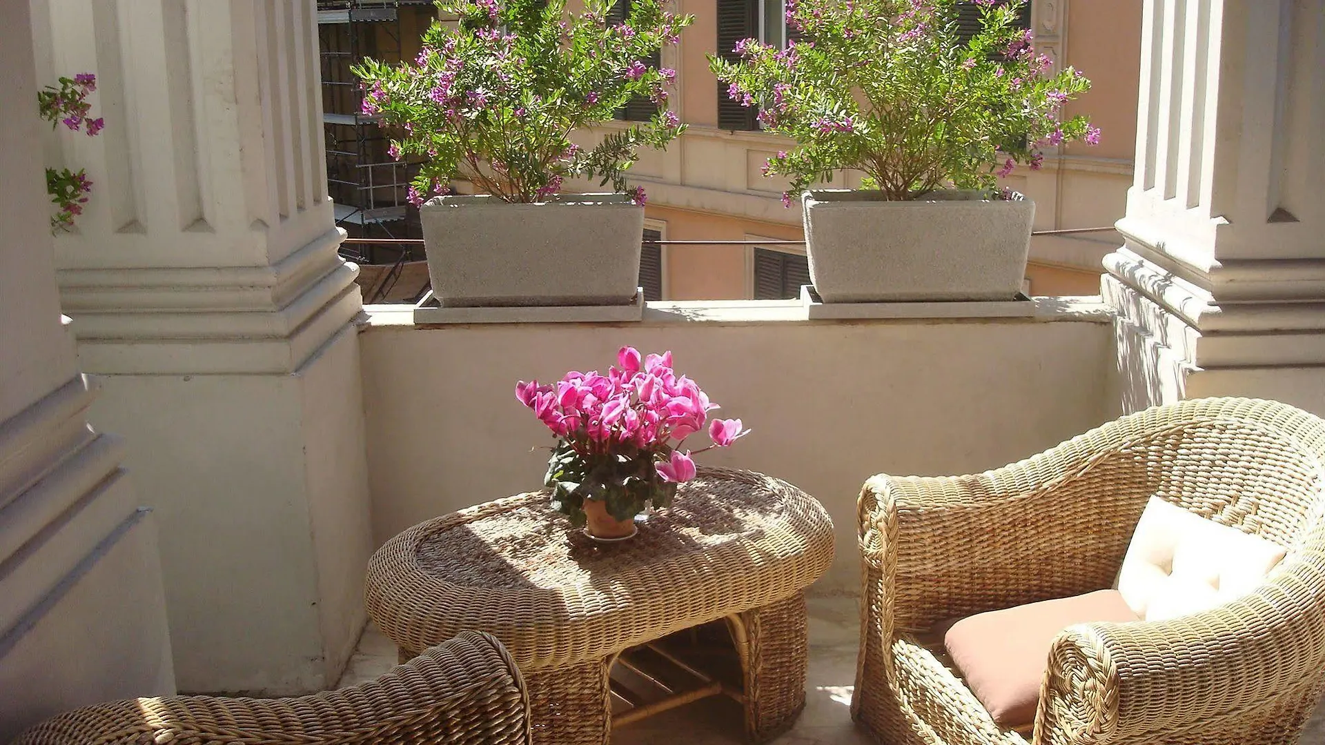 Hotel Le Petit Rome