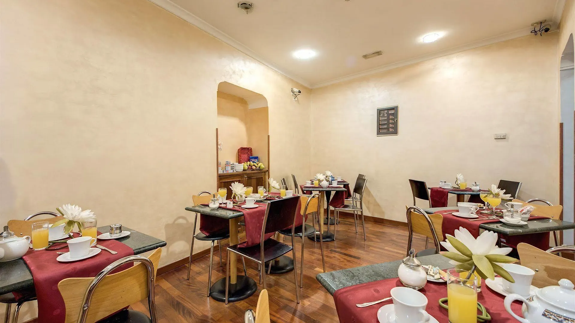 Hotel Le Petit Rome